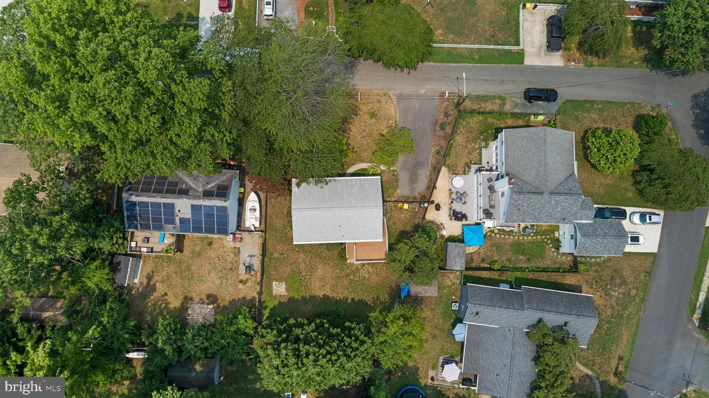 1099 Linden Tree Drive photo 46