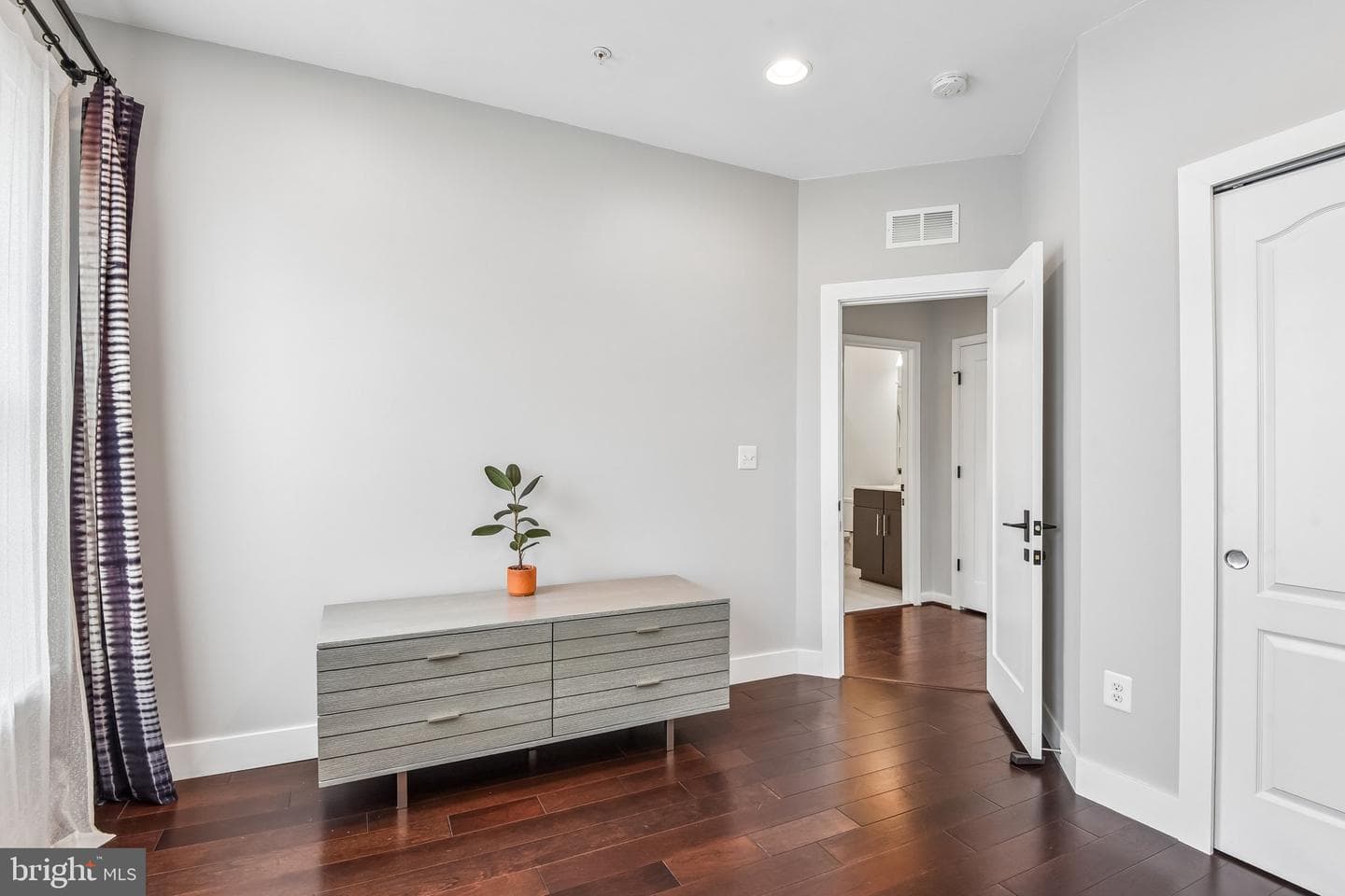 8116 Dalton Way photo 26