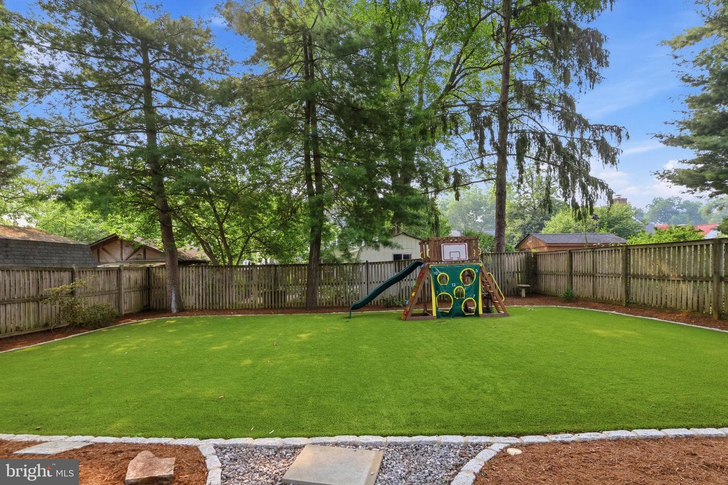 209 S Cherry Grove Avenue photo 3