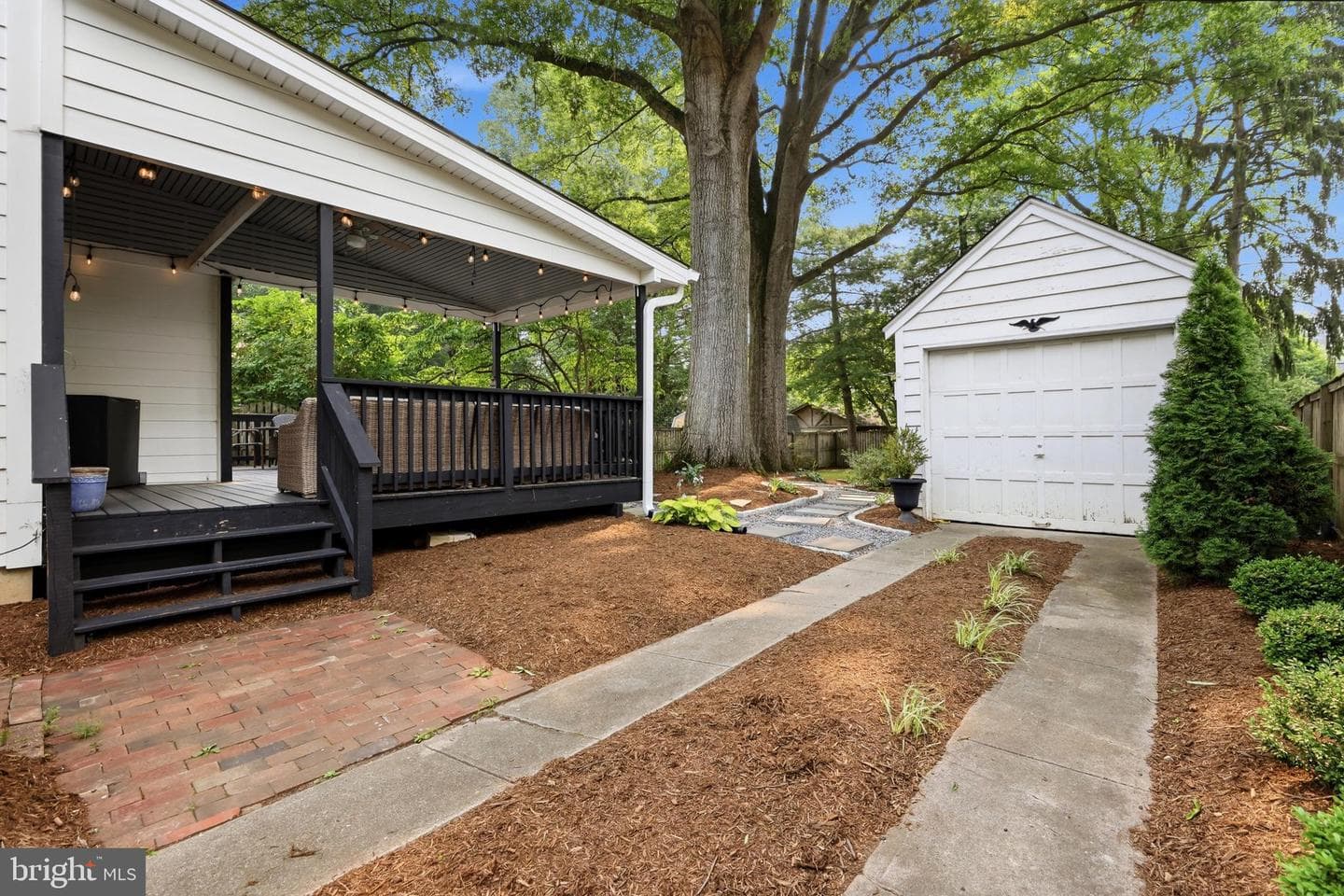 209 S Cherry Grove Avenue photo 44