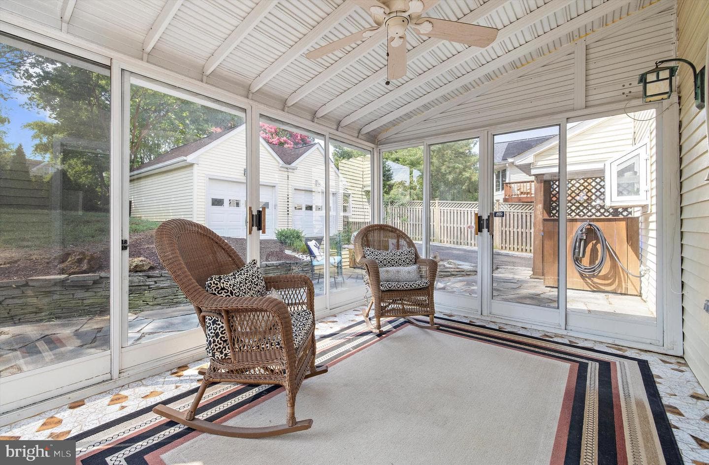 1105 Boucher Avenue photo 33