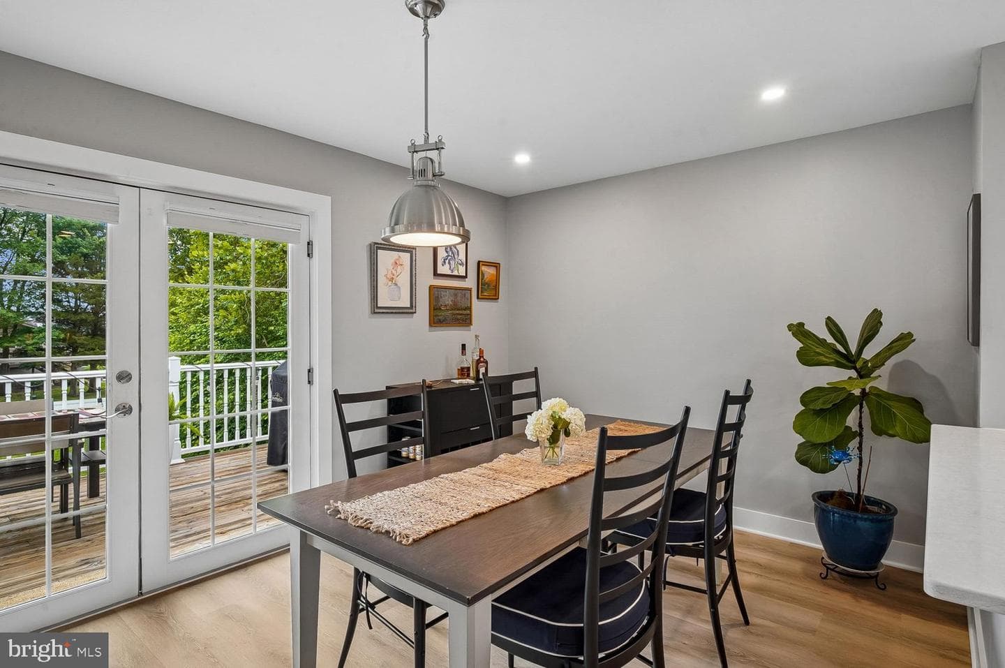 117 Sunset Drive photo 15