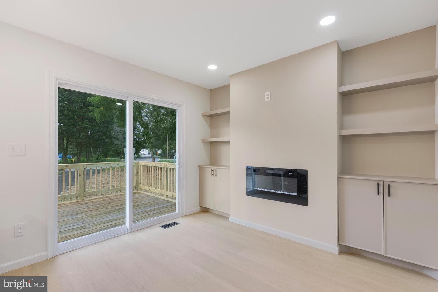 1018 Bell Avenue photo 12