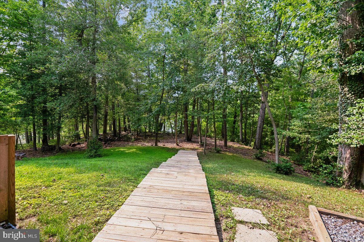 126 Gilbert Court photo 40