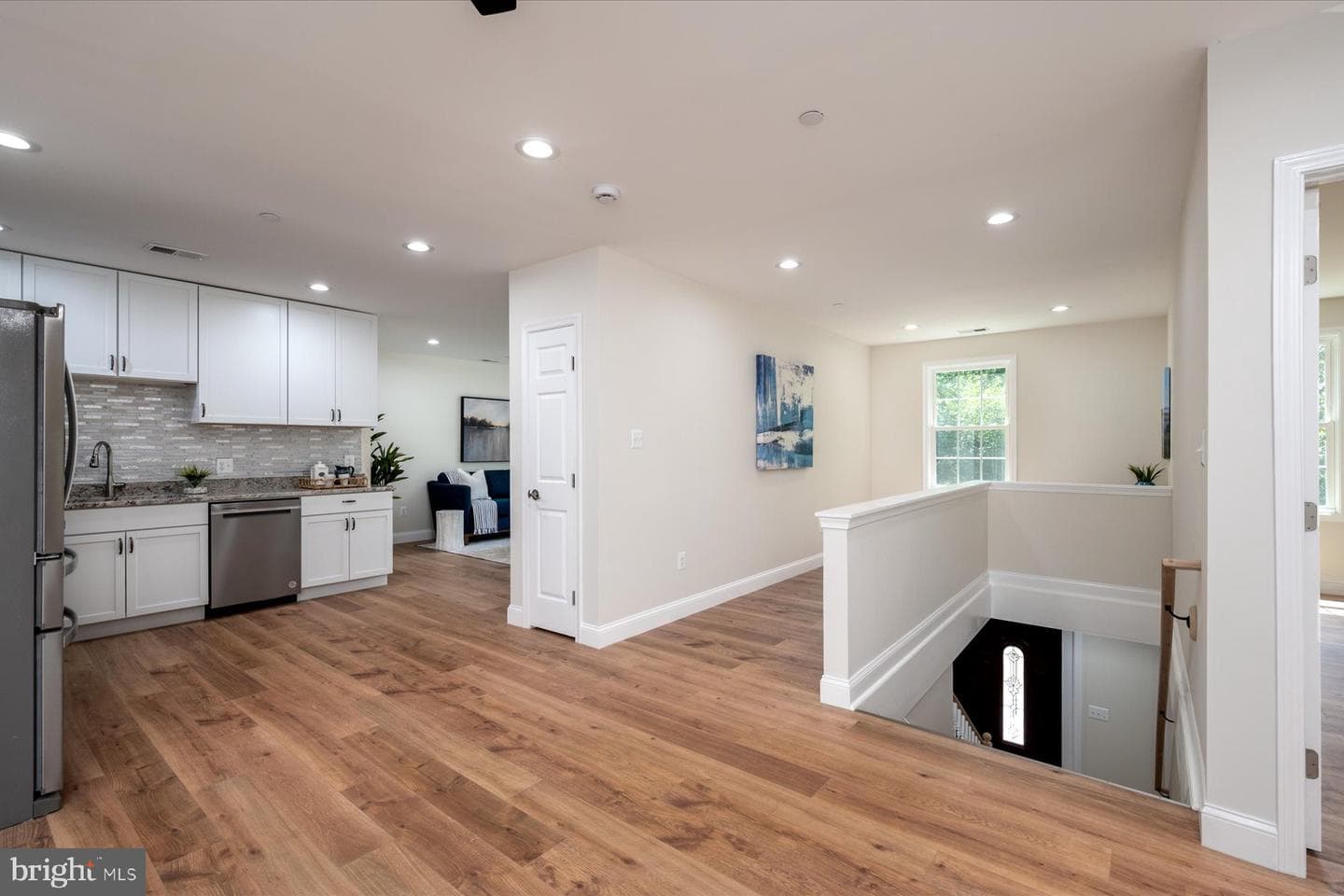 1400 Lower View Court photo 7