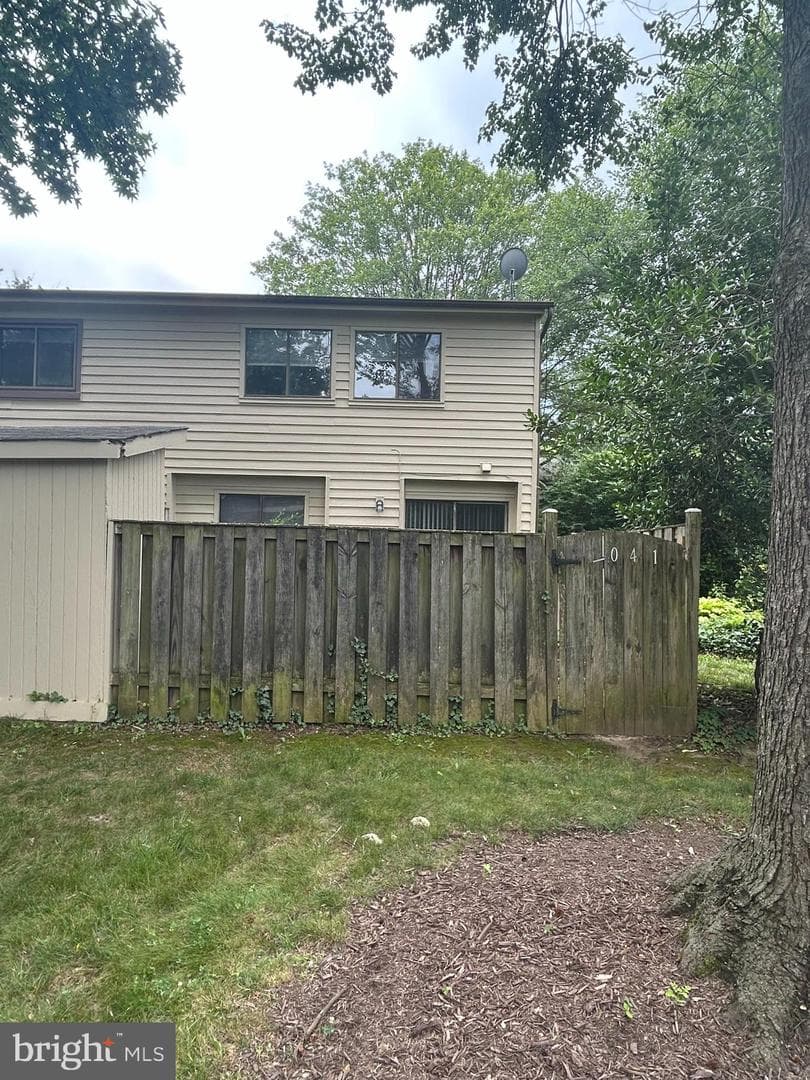 1041 Cedar Ridge Court photo 20