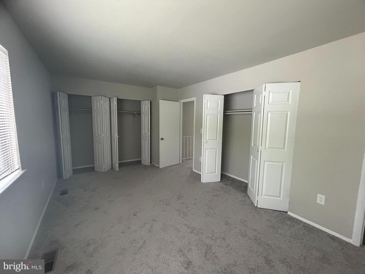 1041 Cedar Ridge Court photo 9