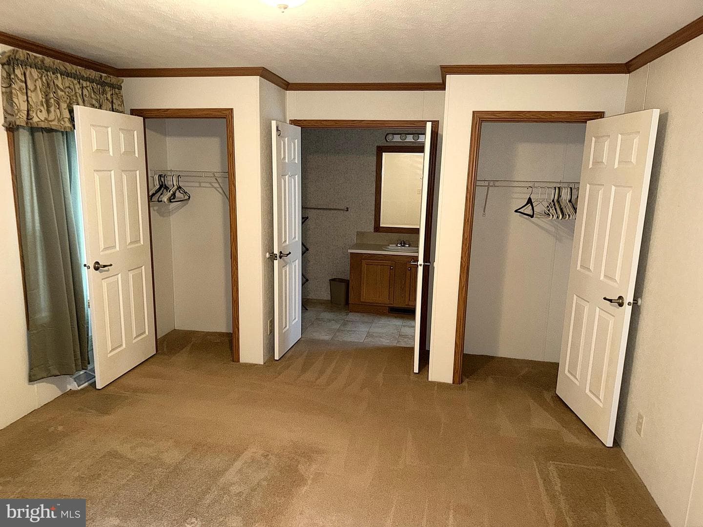 1631 Shannon O Circle photo 11