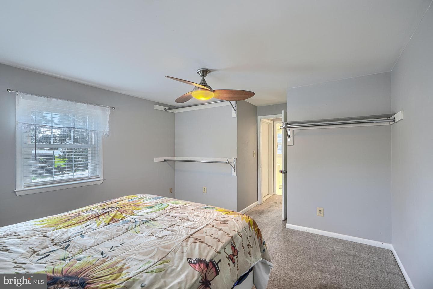 559 Fairmount photo 29