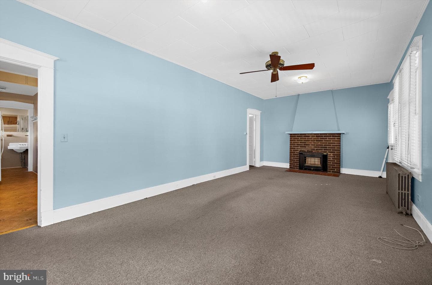305 Melvin Avenue photo 11