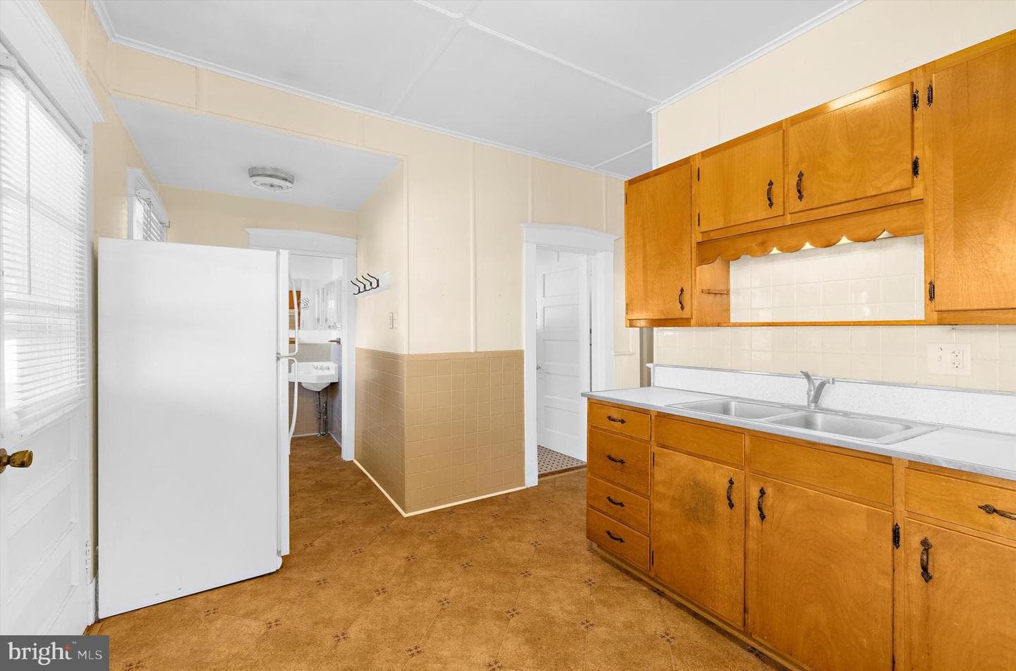 305 Melvin Avenue photo 25