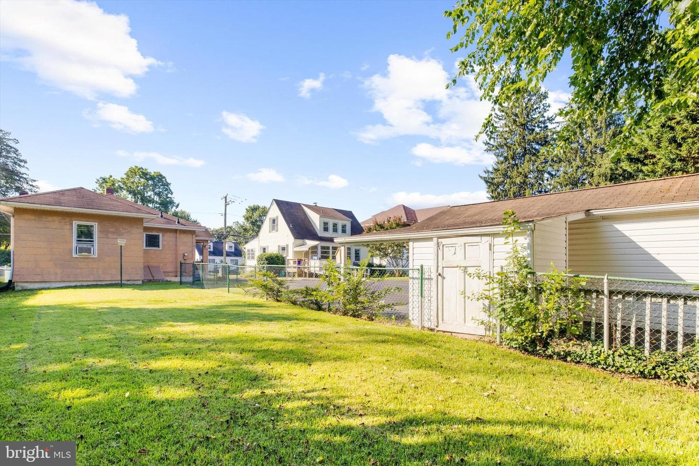 305 Melvin Avenue photo 37