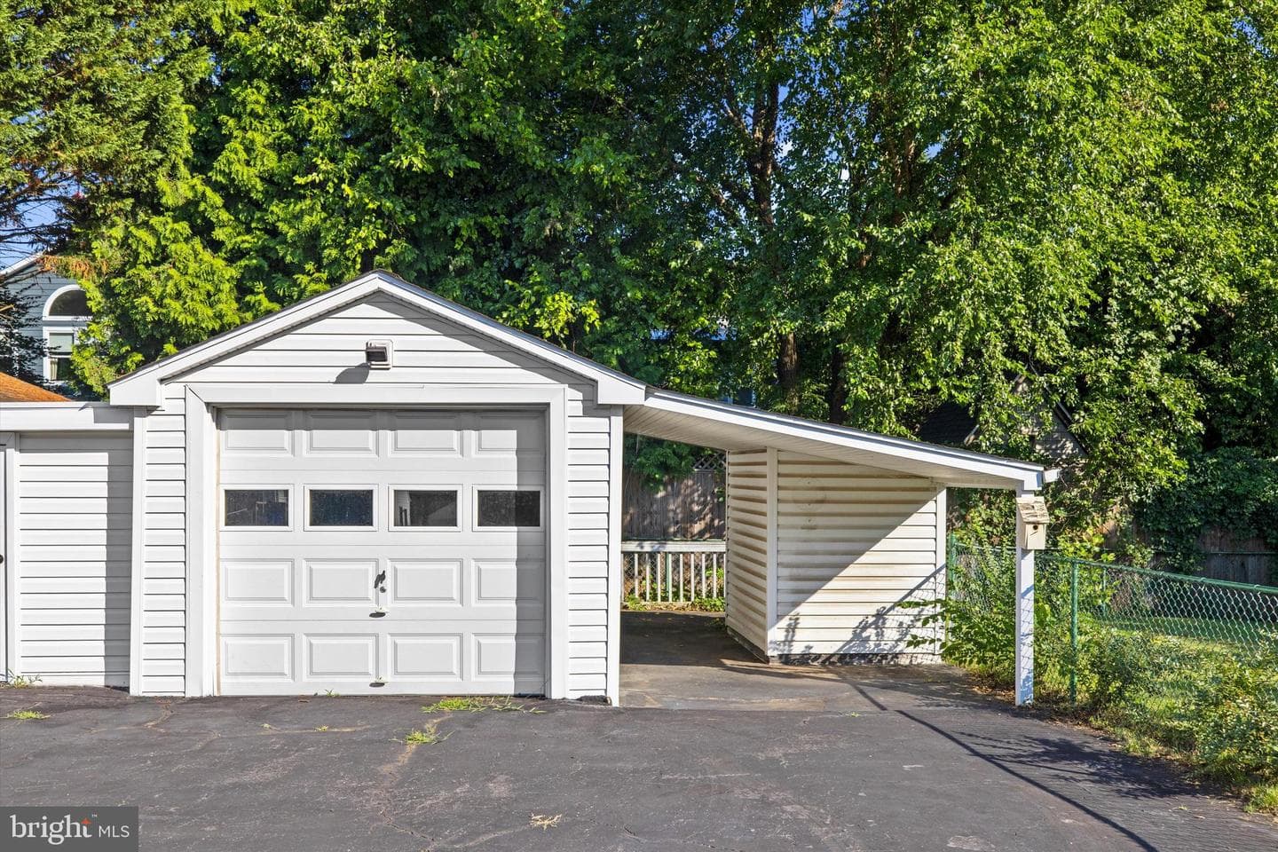 305 Melvin Avenue photo 38