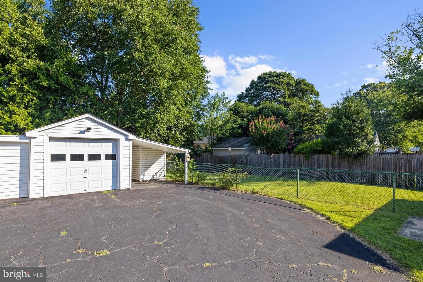 305 Melvin Avenue photo 39
