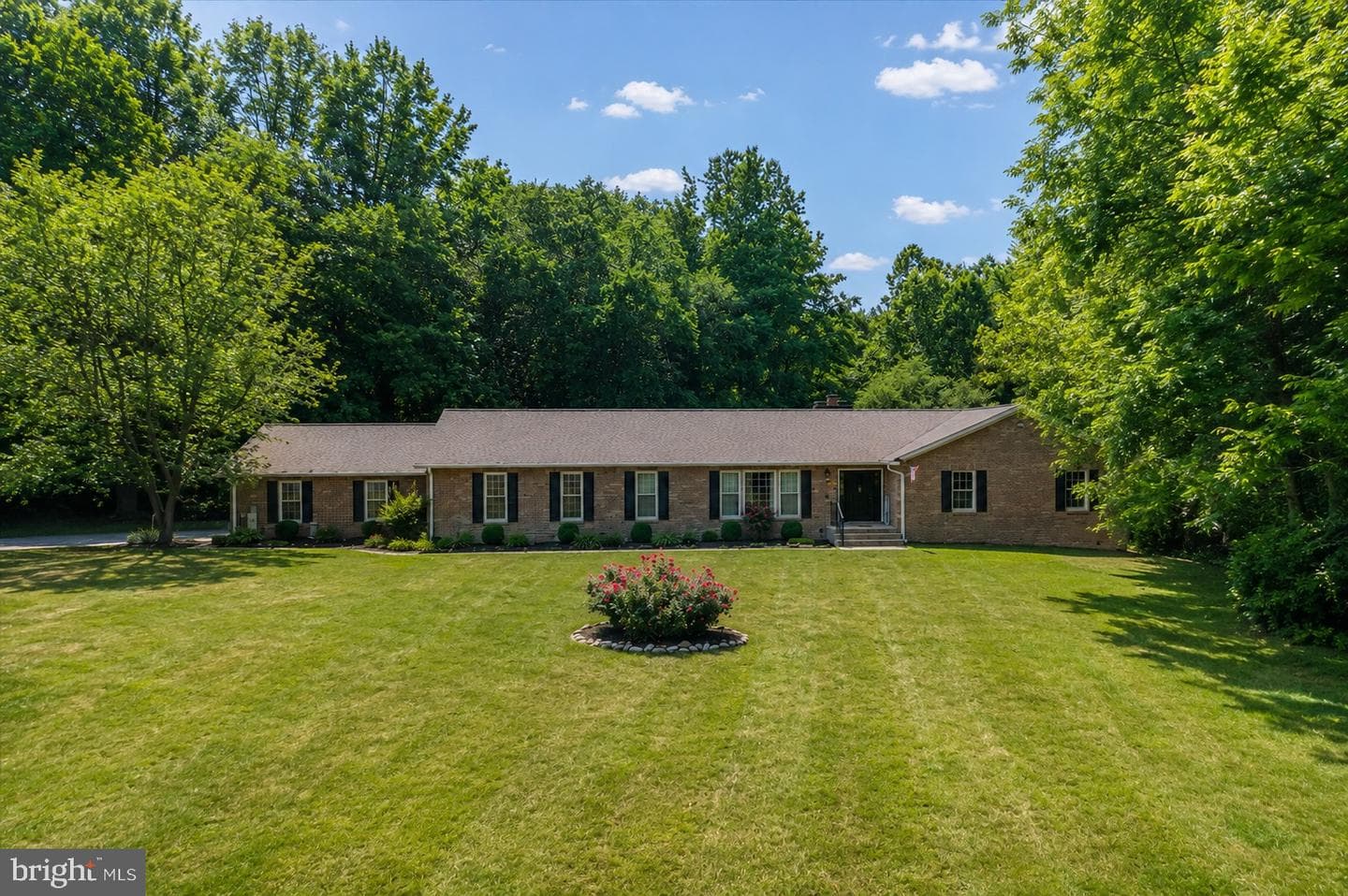6420 Meadowlark Drive, Dunkirk