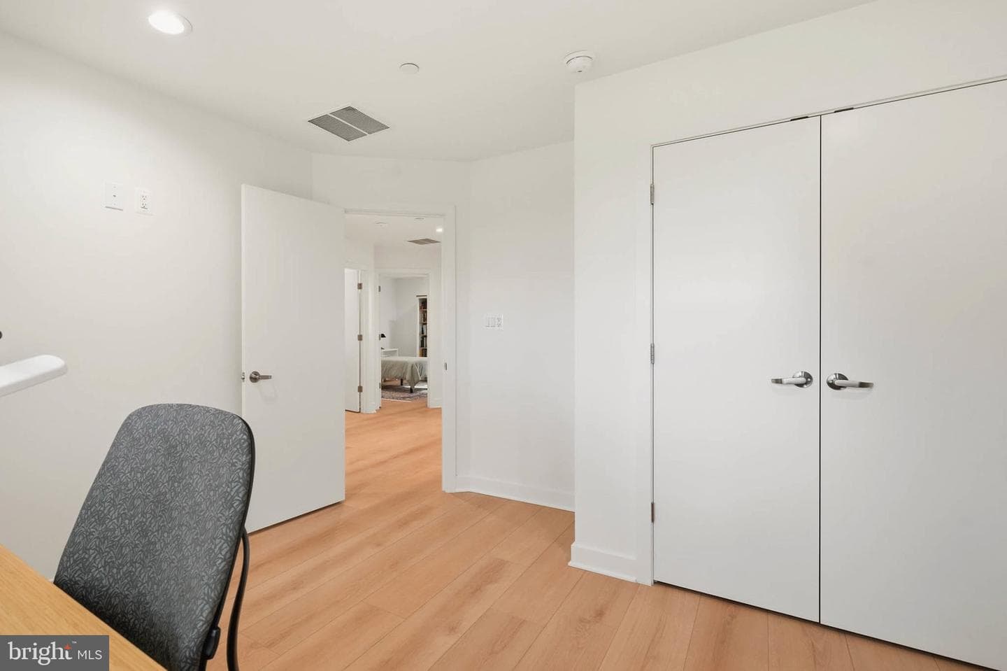 1392 Baltimore Annapolis Boulevard photo 29