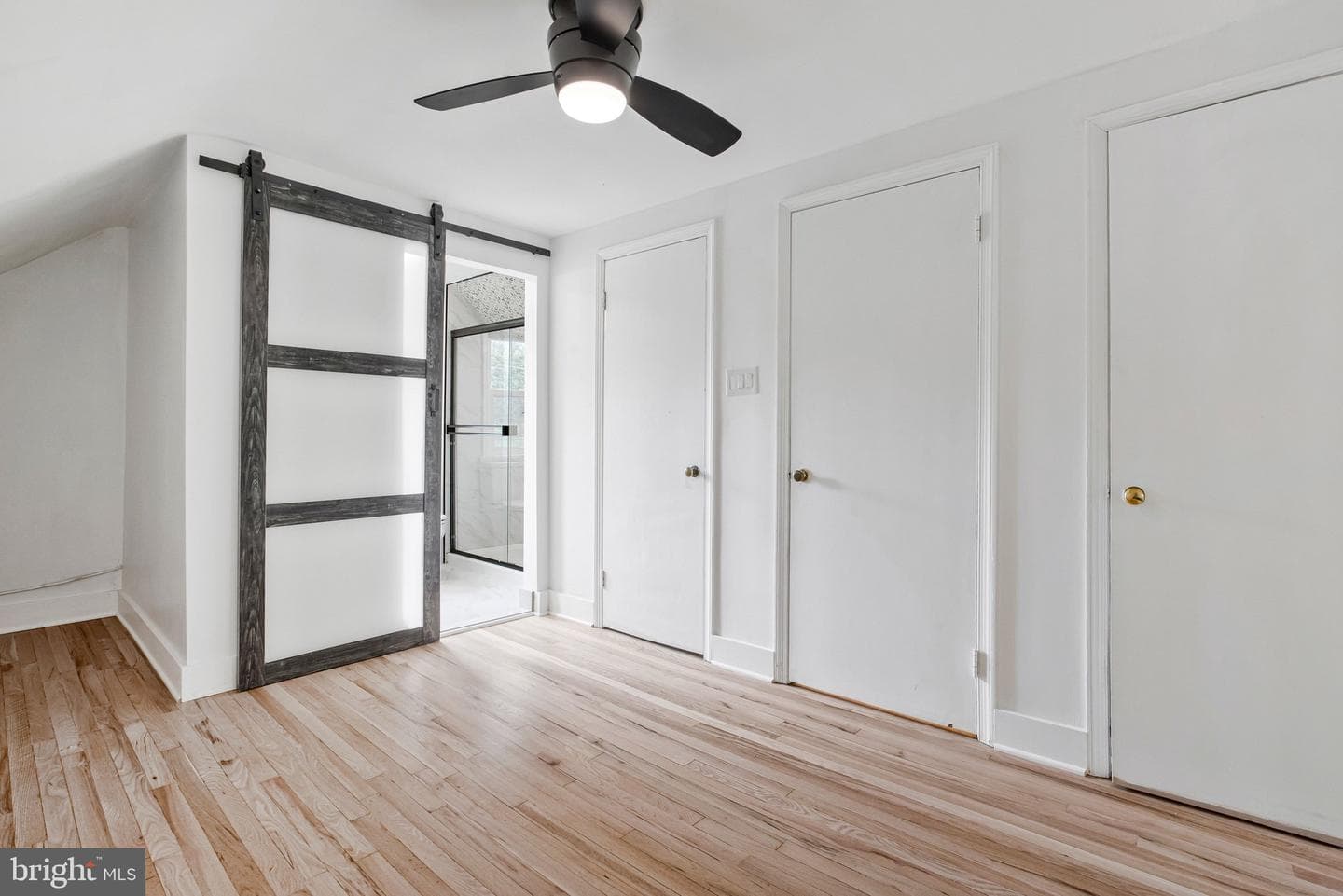 4 Hampton Road photo 12
