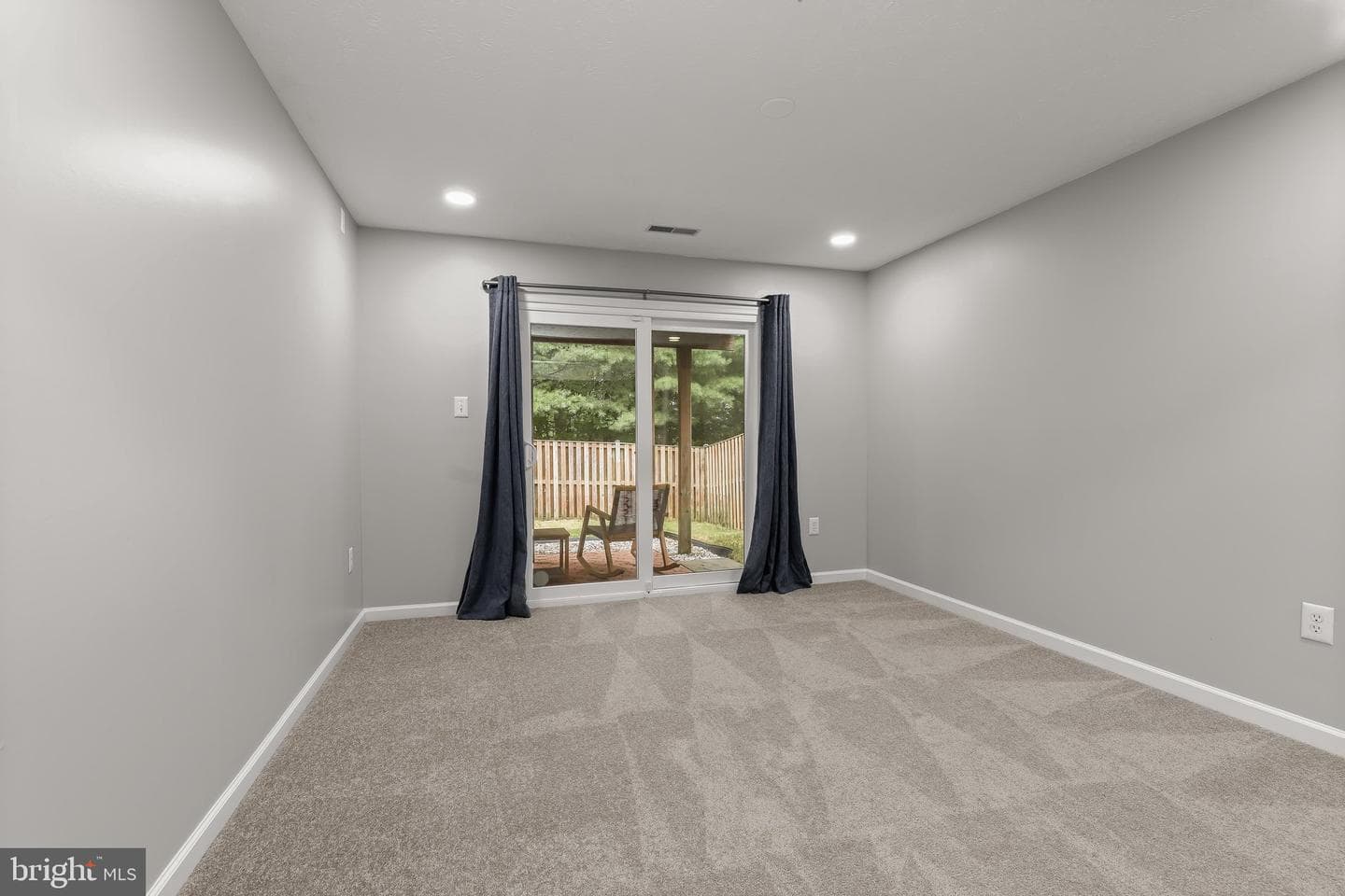 2676 Summers Ridge Drive photo 23