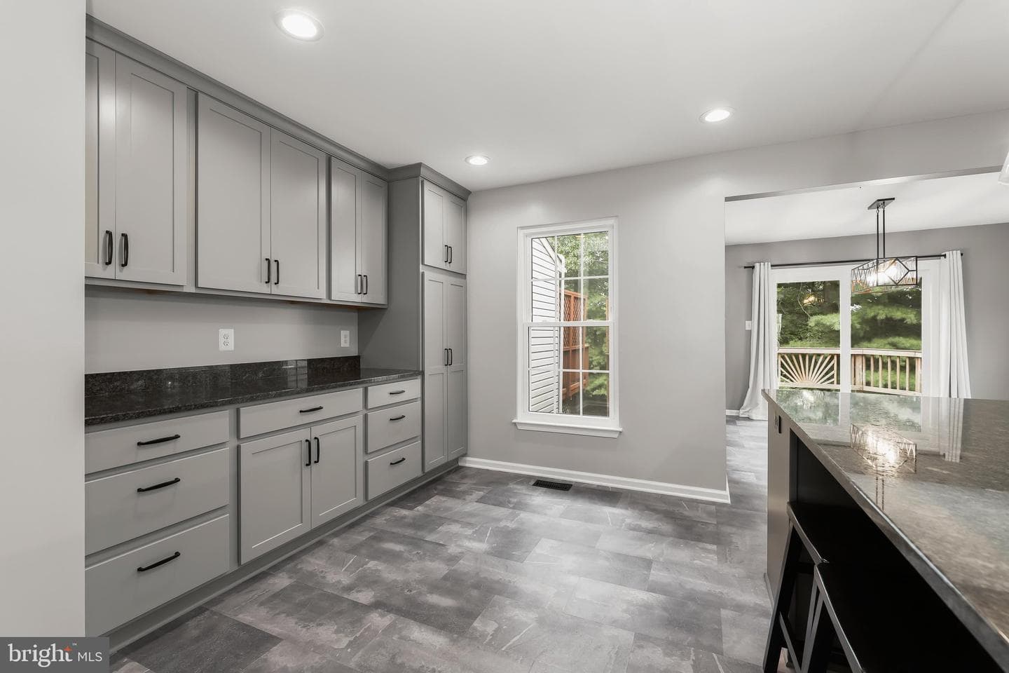 2676 Summers Ridge Drive photo 9