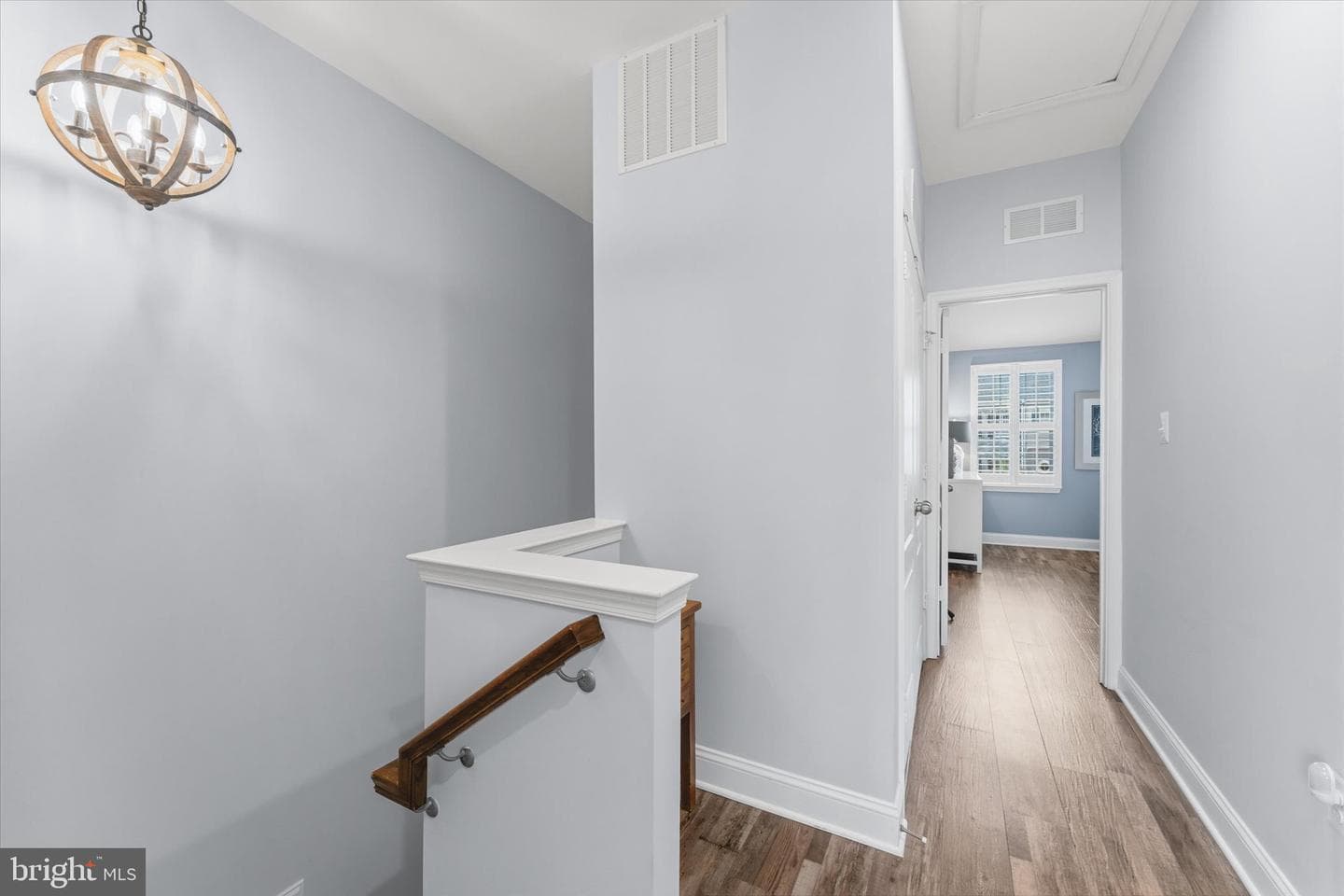 607 S Cherry Grove Avenue photo 15