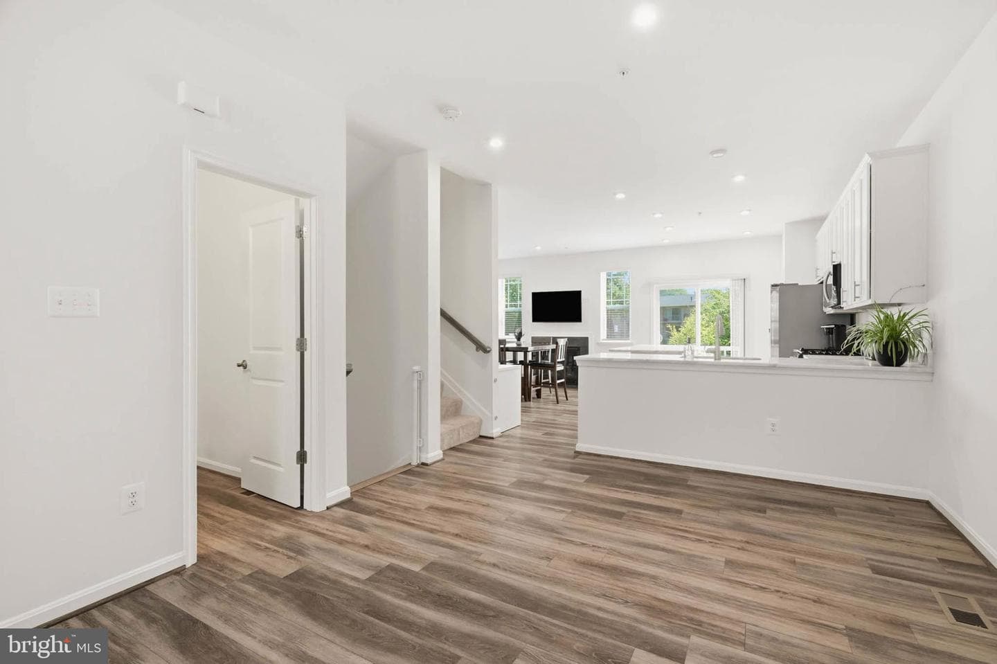 205 Jenkins Way photo 6