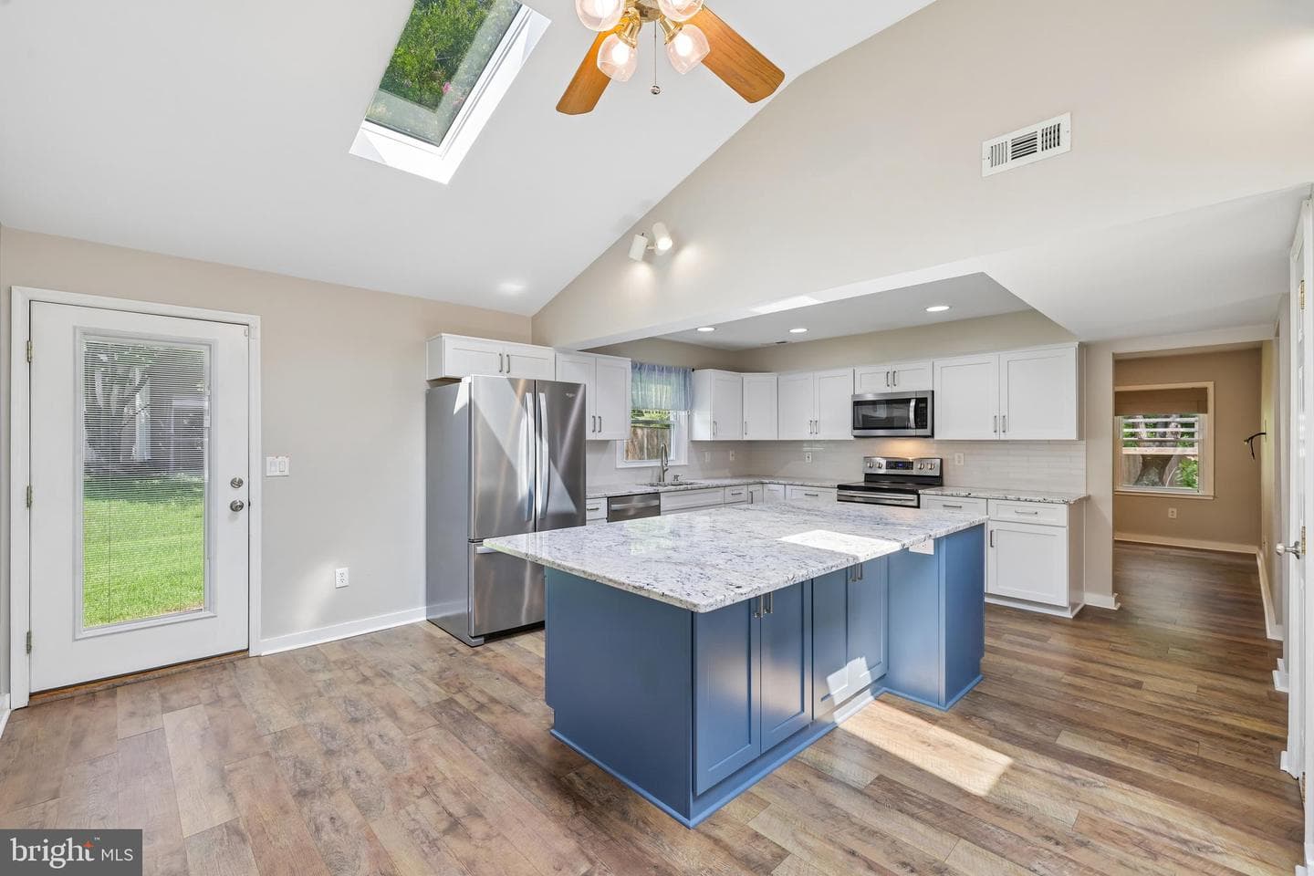1410 Knights Bridge Turn photo 21