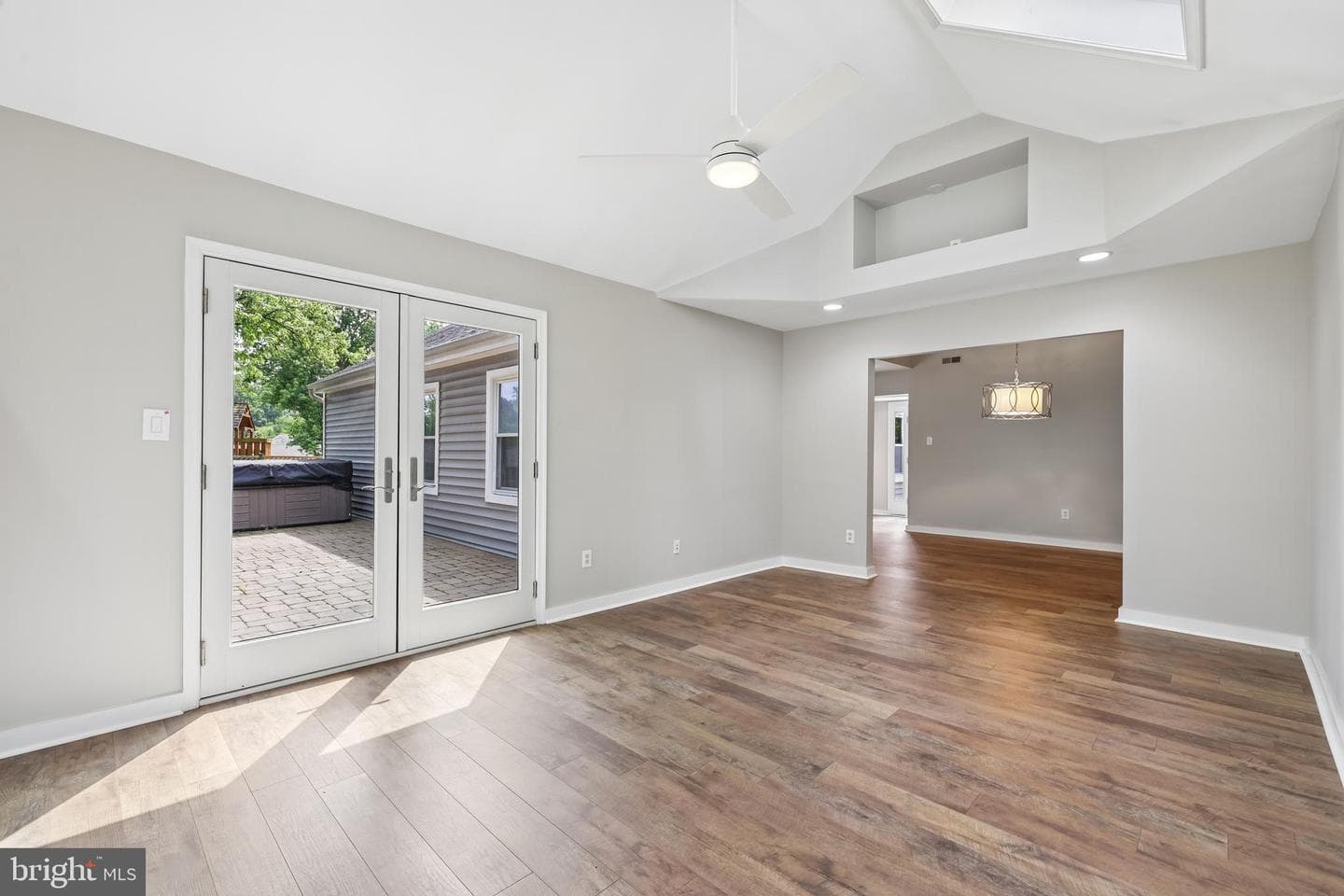 1410 Knights Bridge Turn photo 26