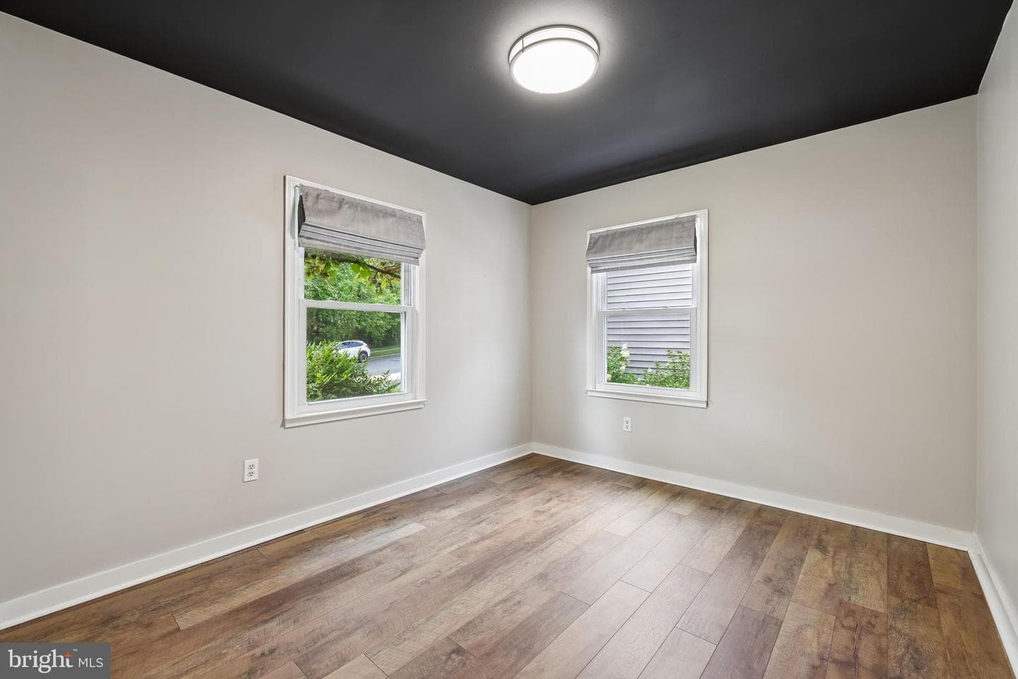1410 Knights Bridge Turn photo 35