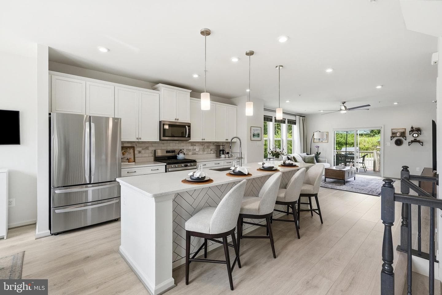 3050 Bretons Ridge Way photo 10