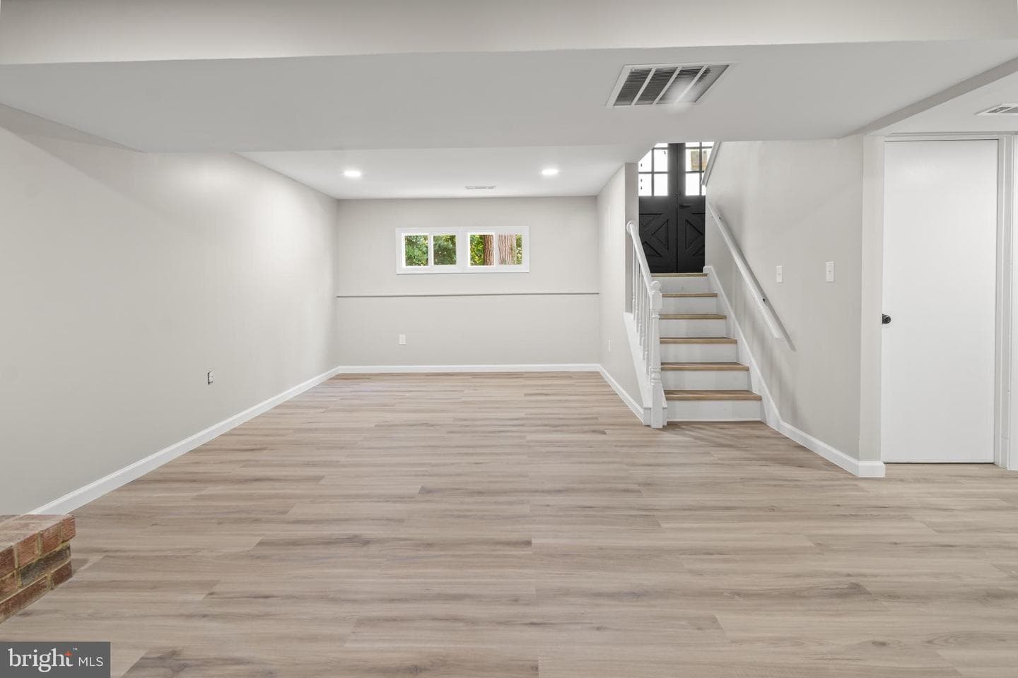 994 Hillendale Drive photo 33