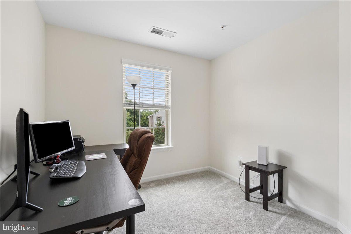 8109 Falcon Crest Drive photo 30