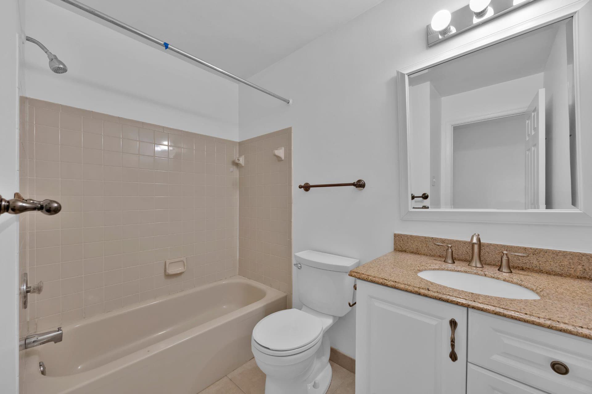 482 Watson Court photo 18