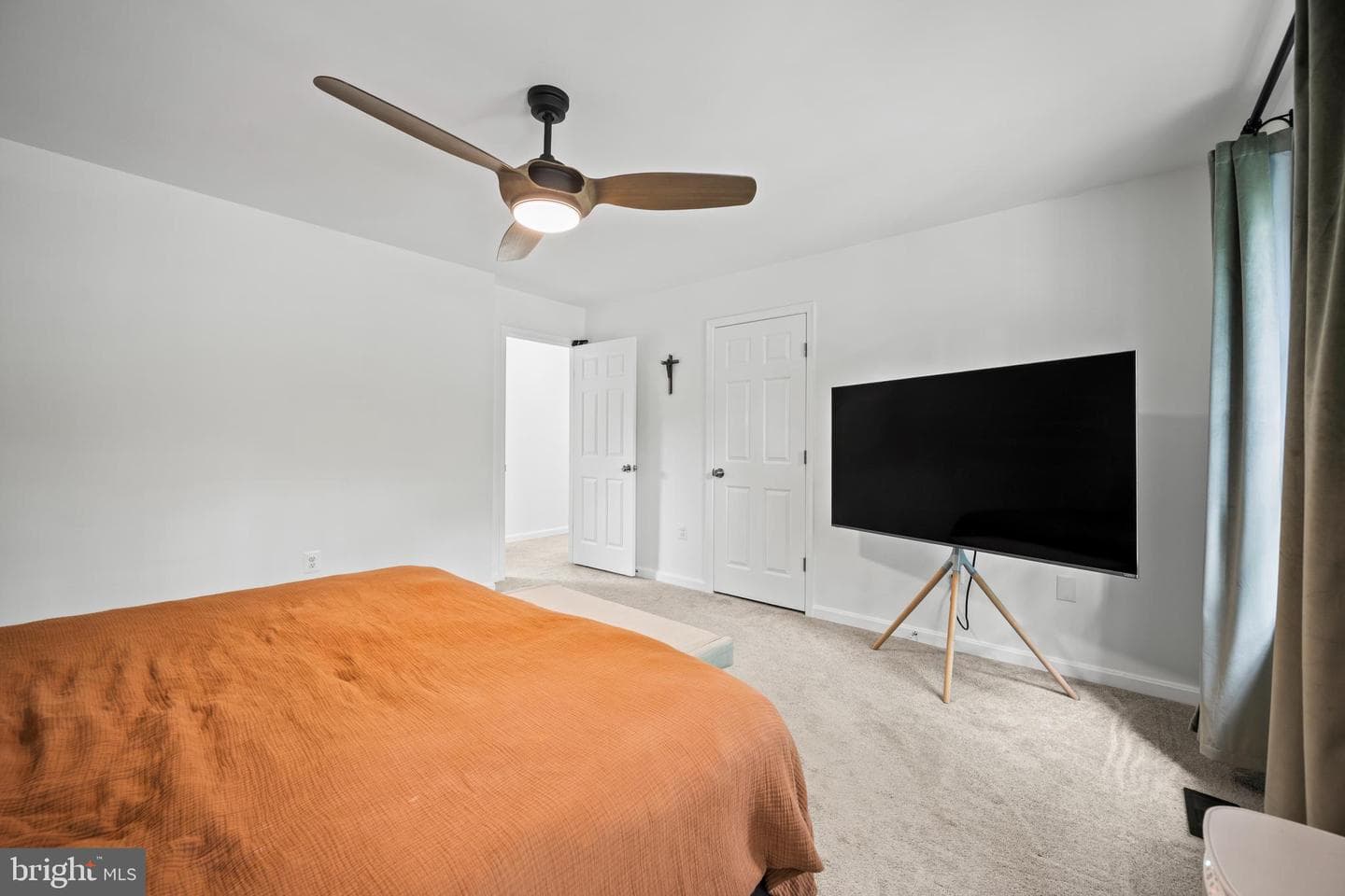 7991 Foxwell Court photo 47