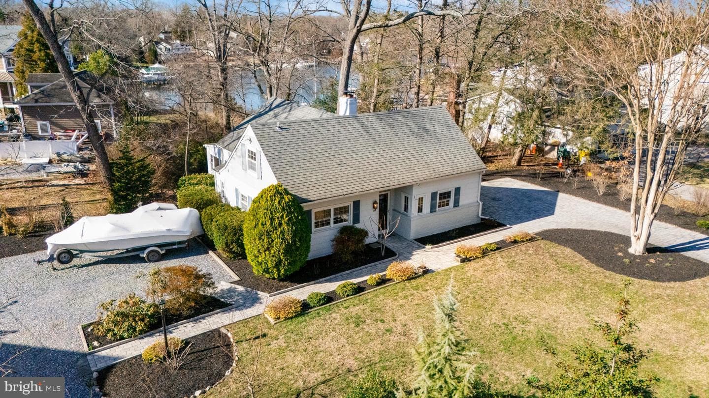 766 Cypress Road photo 3