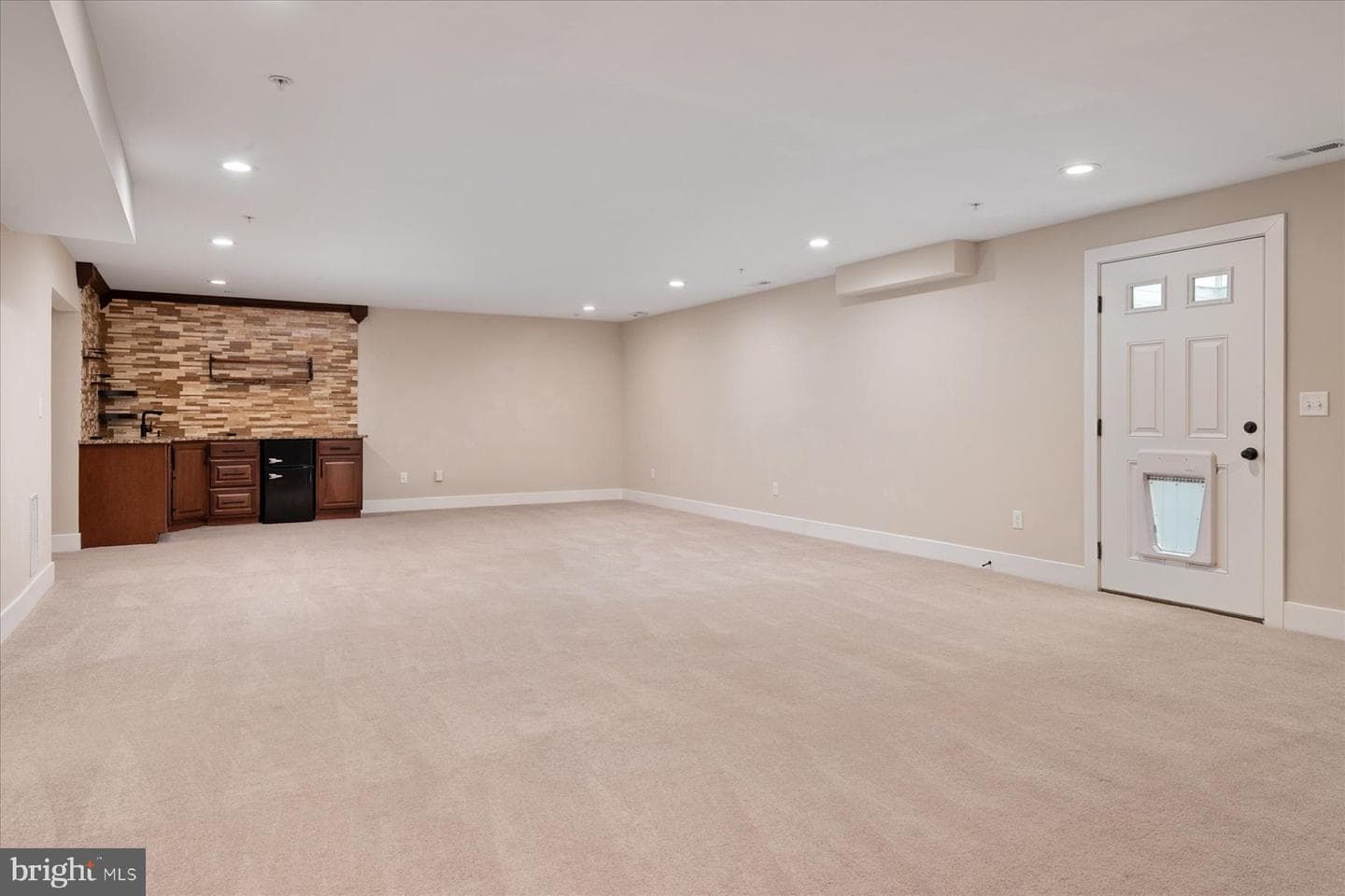 806 Lynwood Lane photo 38