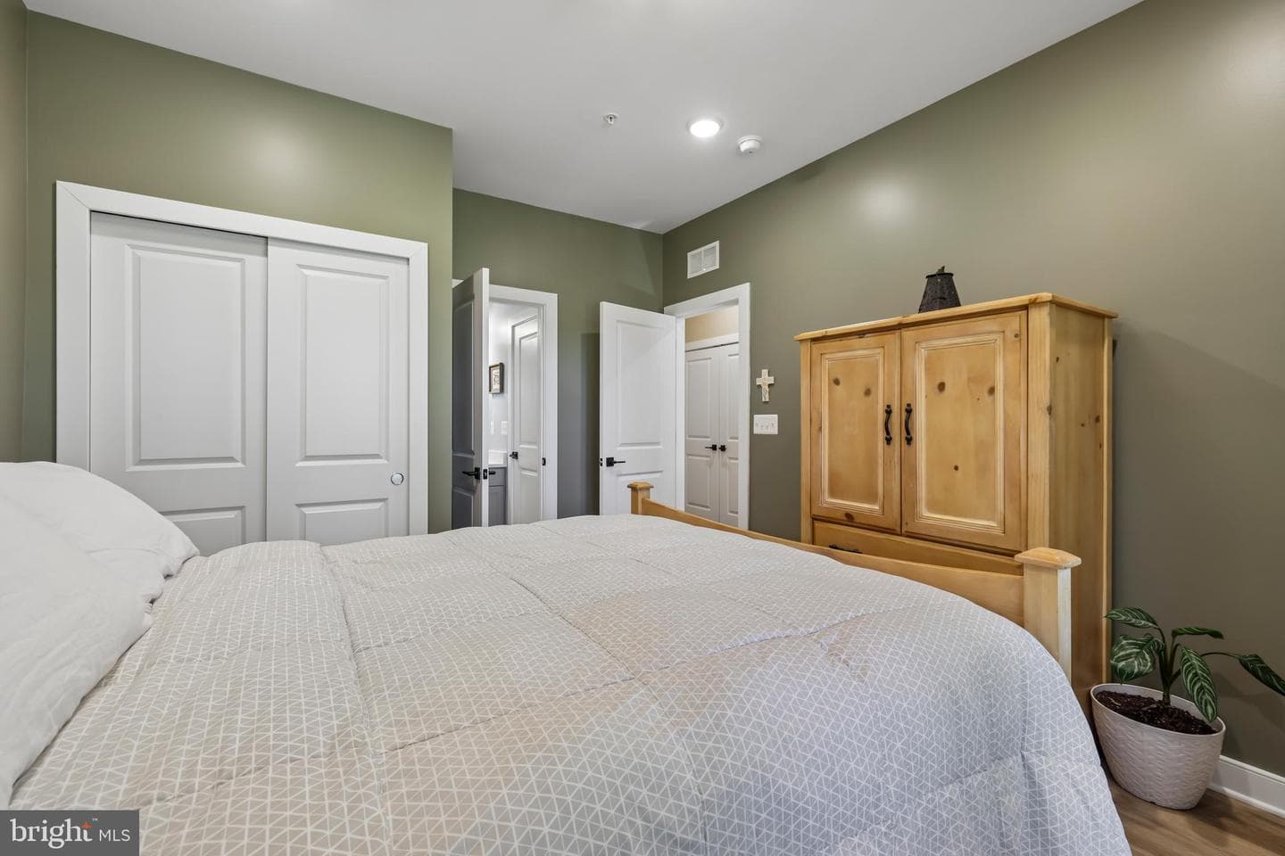 1120 Crested Wood Drive photo 46