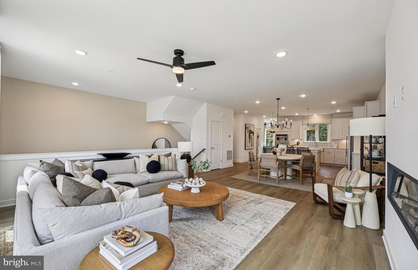 1158 Crested Wood Drive, Laurel