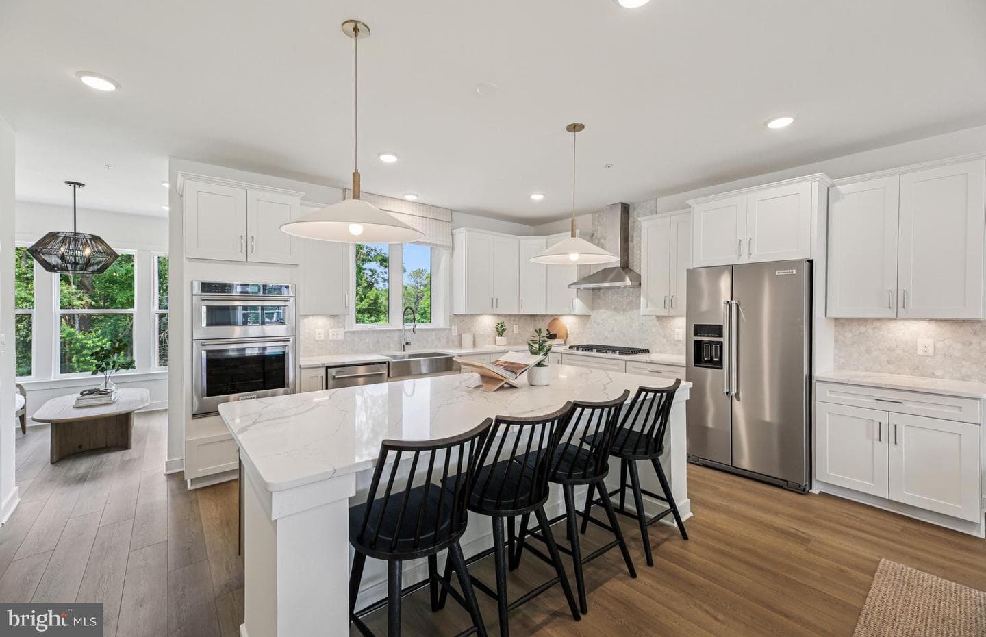 1158 Crested Wood Drive photo 3