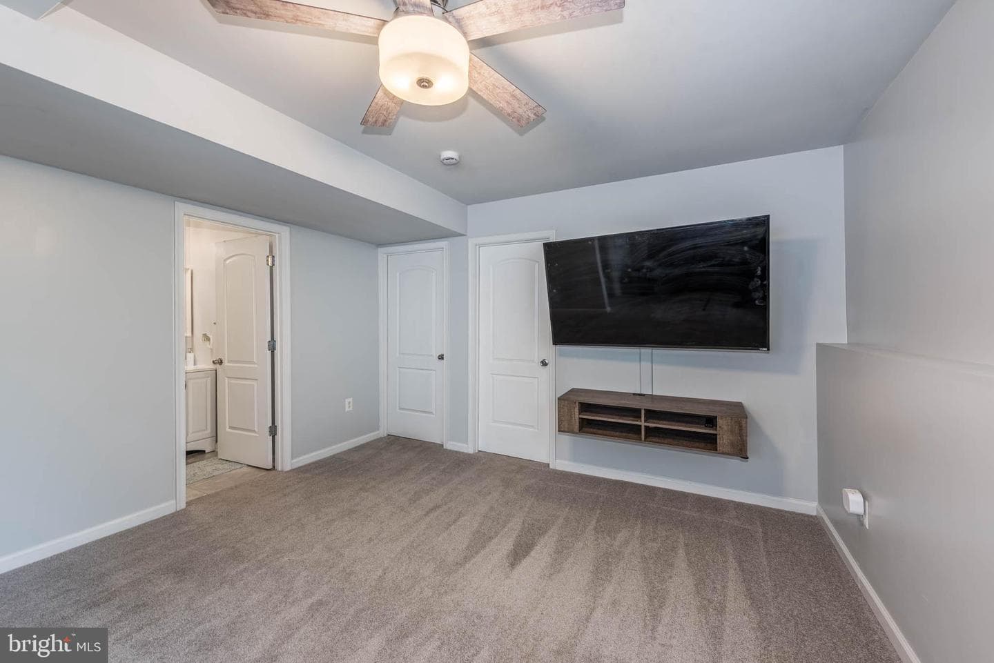 7746 Overhill Road photo 7