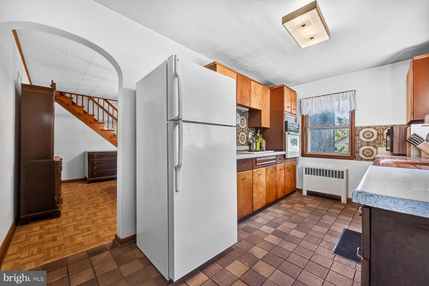 936 Burnett Avenue photo 6