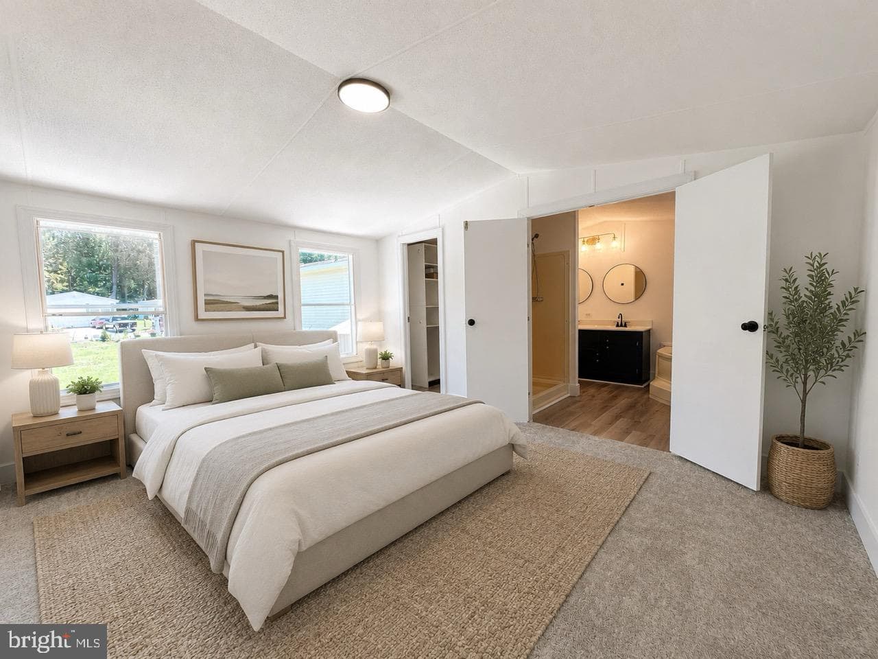 114 Berts Drive photo 10