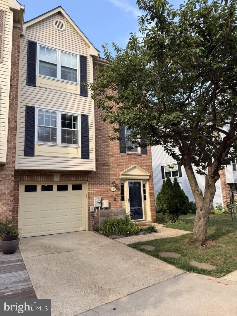746 Pine Valley Drive, Arnold
