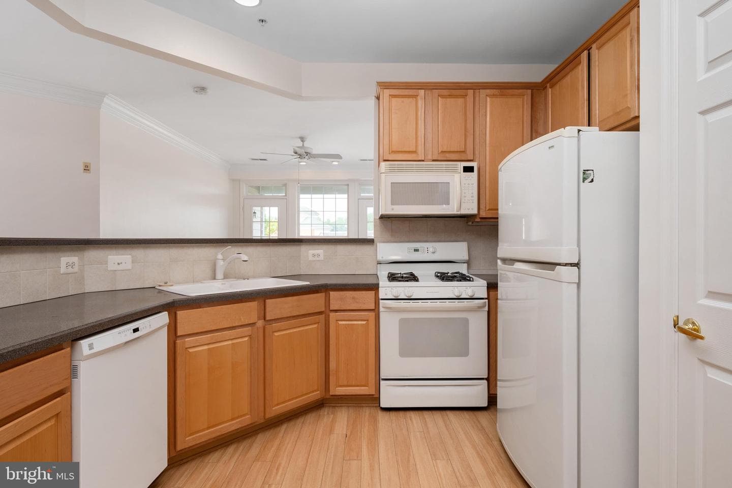 421 Hamlet Club Drive #305 photo 11