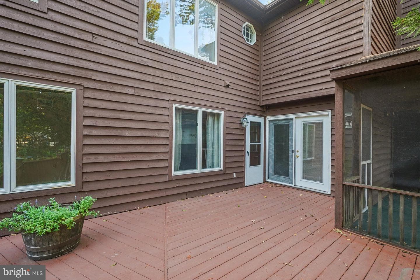 2110 Shore Drive photo 28