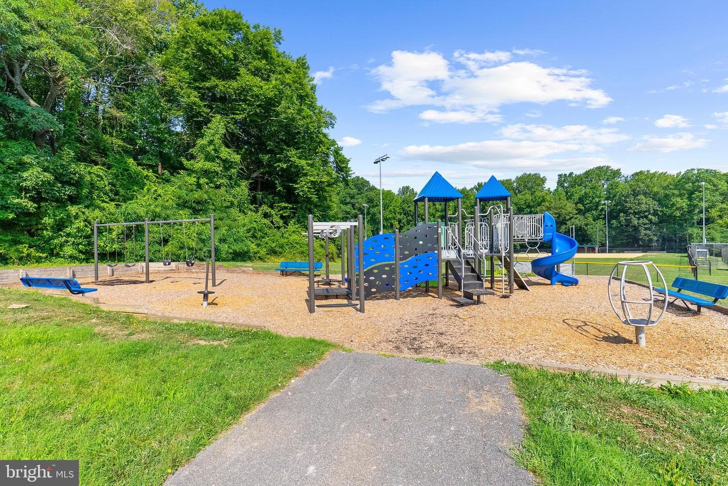3443 S River Terrace photo 46