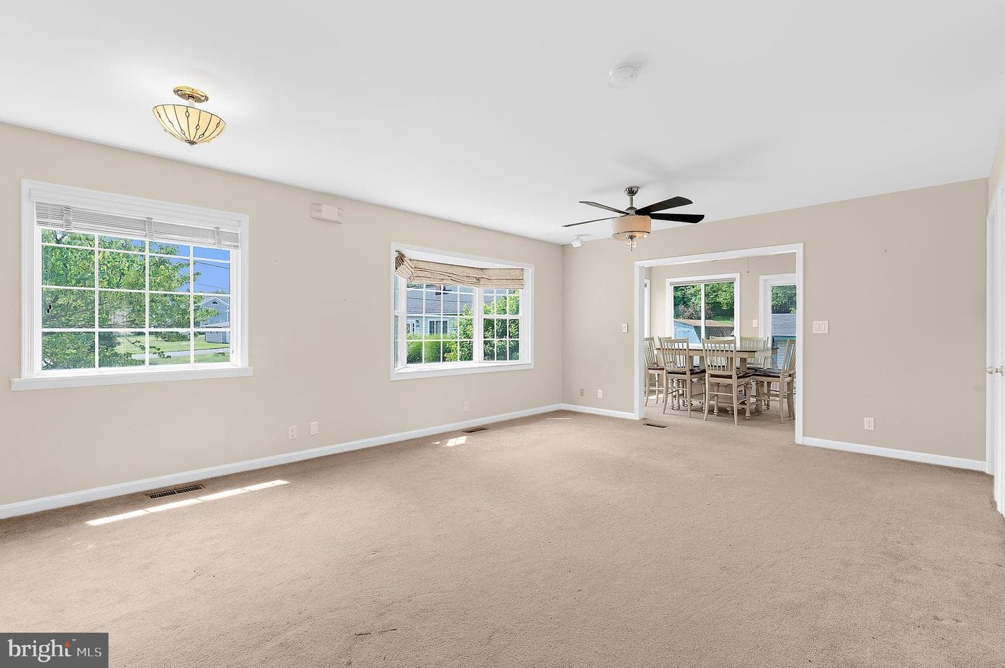 3443 S River Terrace photo 5