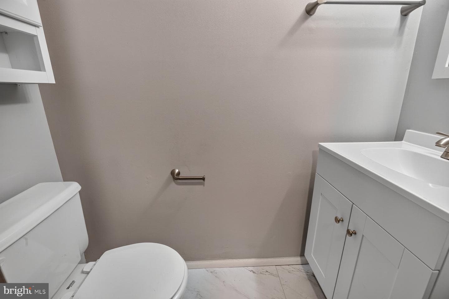 7746 Kidwell Court photo 14