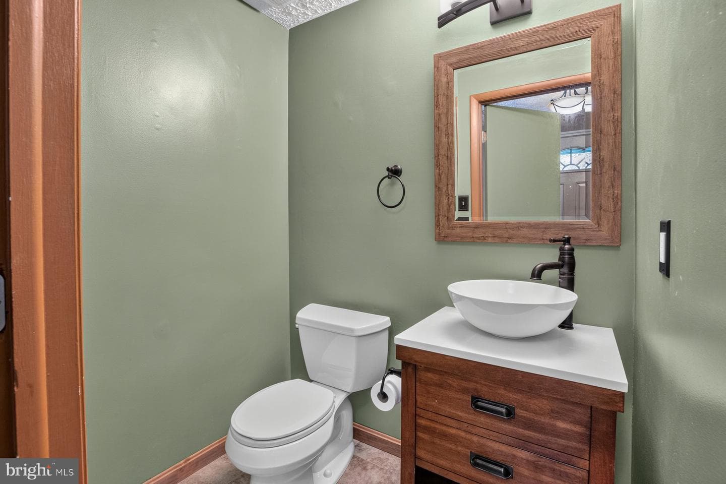 7746 Kidwell Court photo 3