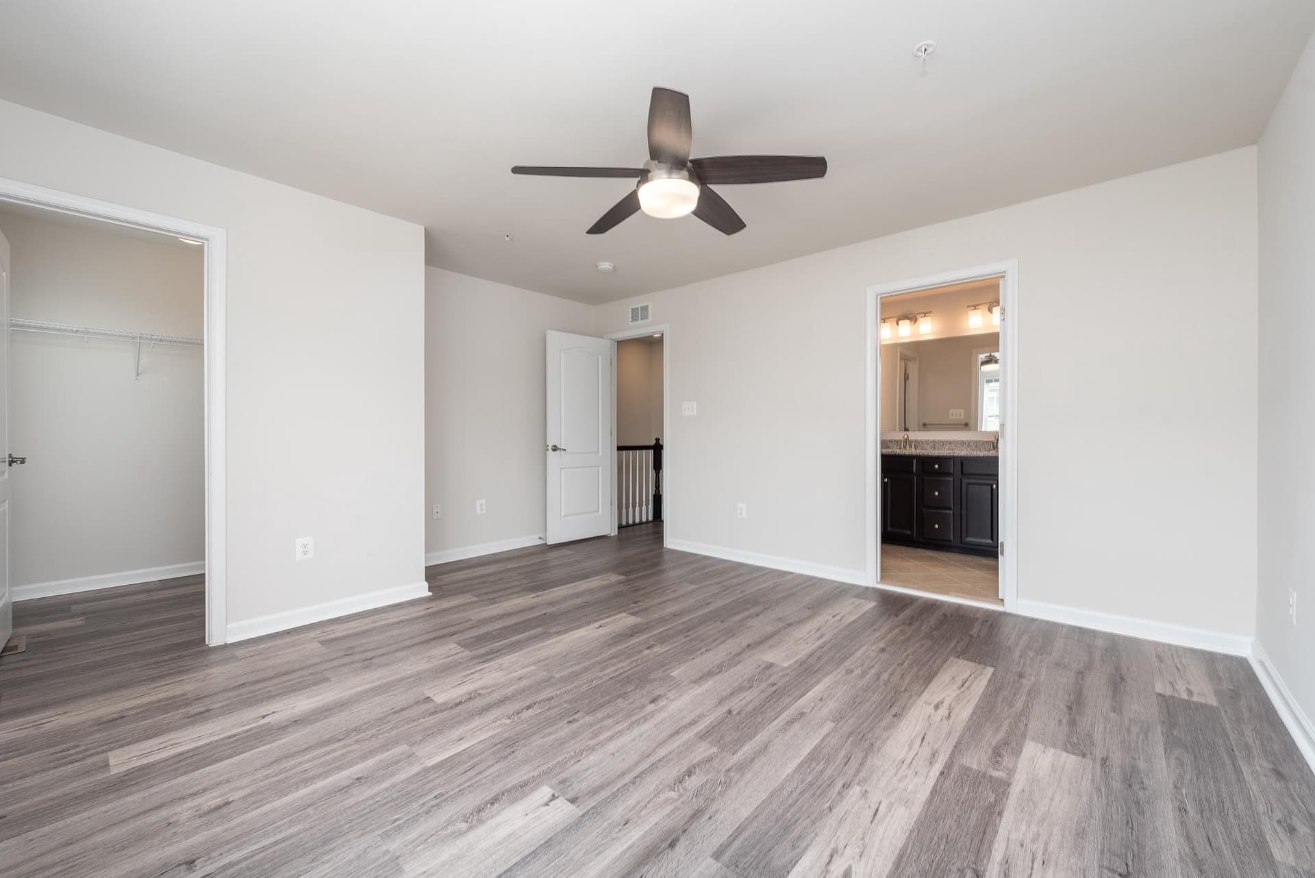 1317 Hawthorn Drive photo 16