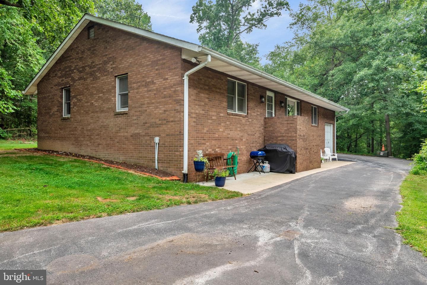 7143 Race Road photo 5